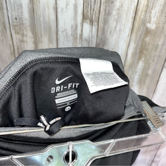 Nike Running Black Shorts - Picture 6 of 6